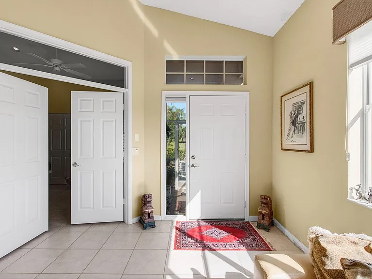 6862 Swansea Ln — Photo 2