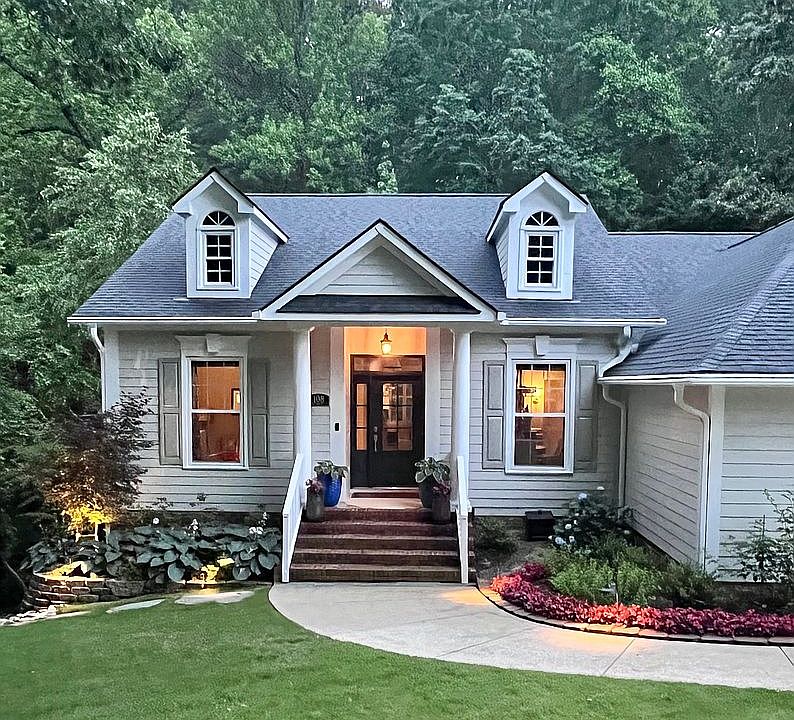 2nd image of 108 Carterwood Ct