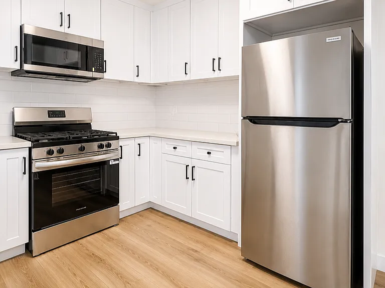 1221 S Holt Ave — Photo 5