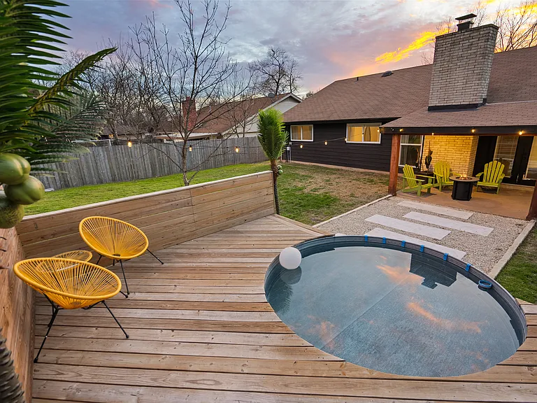 10803 Burnwood Dr — Photo 65
