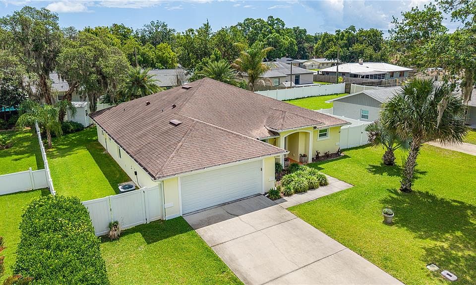 1st image of 2513 QUEEN PALM DRIVE