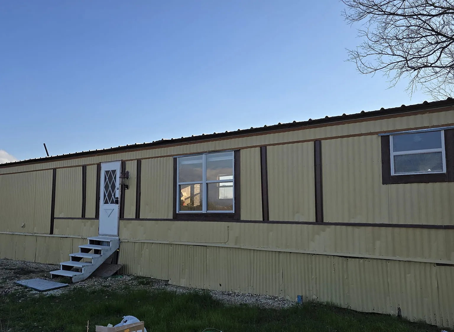 2 bed, 900 sqft, $1,195 — Photo 2
