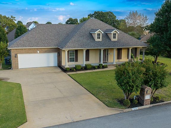 2nd image of 3412 Bolt Blvd