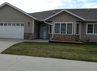 4668 44th Ave S #D, Fargo, ND 58104