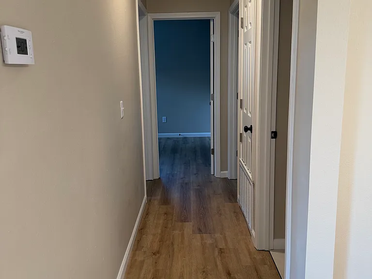 129 Carter Dr — Photo 5