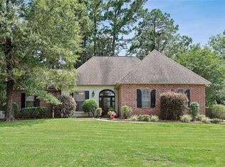 493 Laurelleaf Ln, Covington, LA 70433