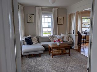 14 Knowles St, Pawtucket, RI 02860