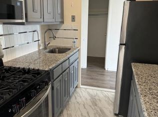 1104 W Barclay Towers #1104, Cherry Hill, NJ 08034