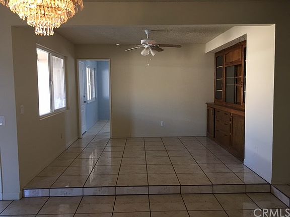 4th image of 17436 Marygold Ave