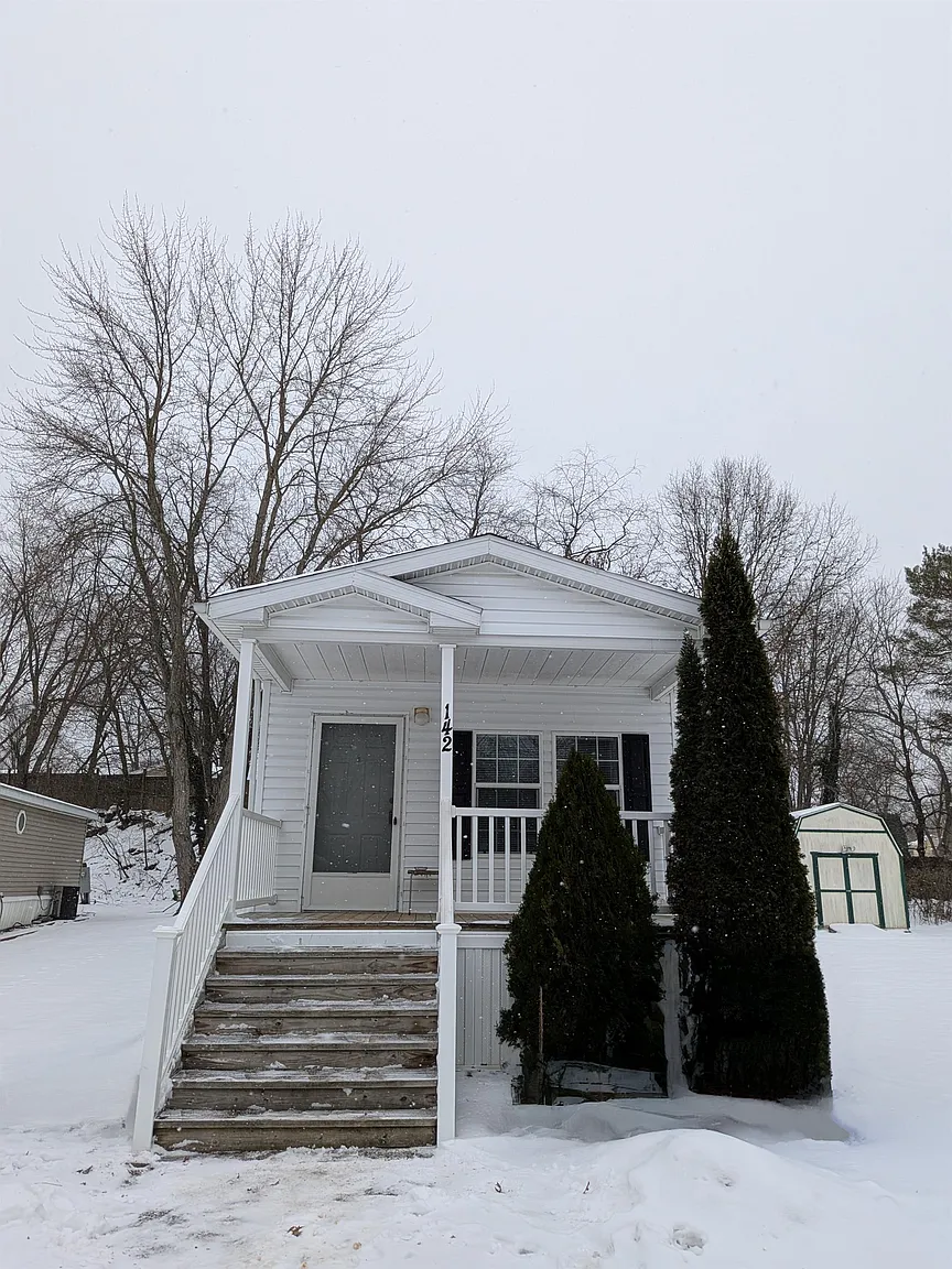 142 Treesdale Dr photo 1