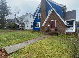 3808 Kirkwood Rd, Cleveland Heights, OH 44121
