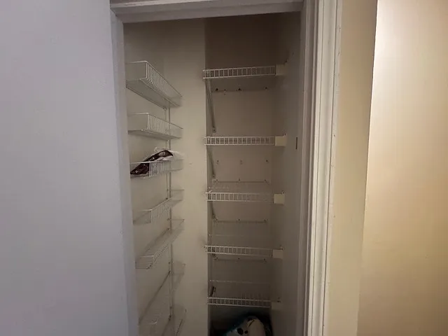 616 N Paulina St #1 — Photo 13