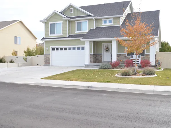 703 S Willow Garden Dr, Lehi, UT 84043