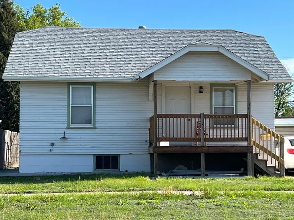 2217 W 2nd Street, North Platte, NE 69101