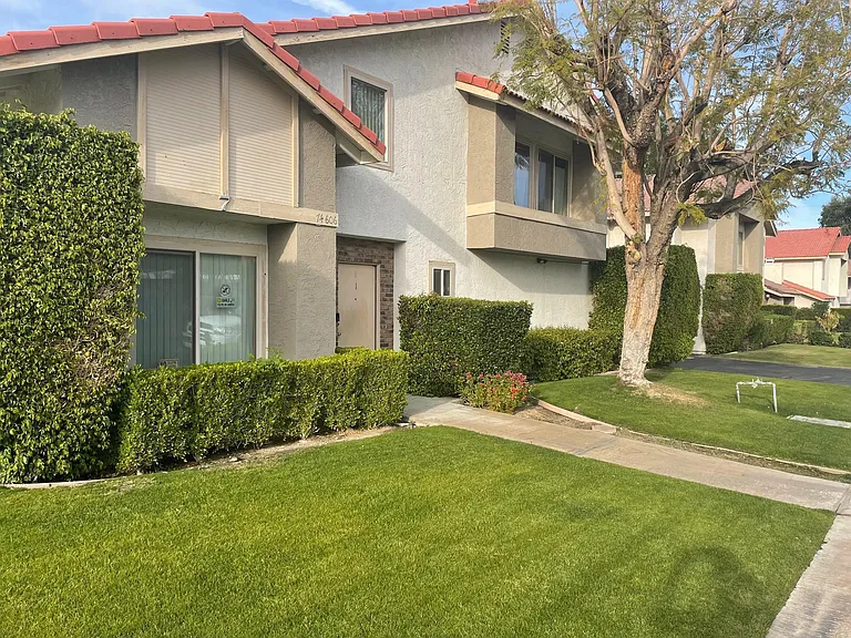 74614 Driftwood Dr #B4 — Photo 12