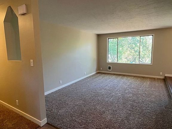 3rd image of 5290 SW 173rd Ave