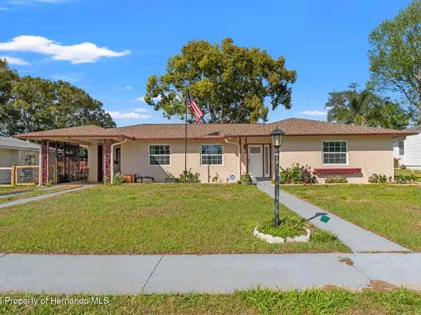 7141 Lockwood St, Spring Hill, FL 34606