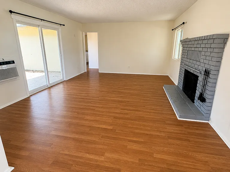 4579 Camarilla Ave — Photo 2