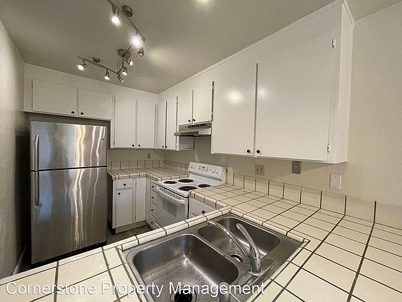 2nd image of 1651 Fern Pine Ct