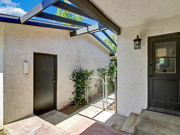 5330 Nottingham Rd — Photo 37