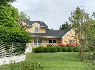 16764 Hillsboro Rd, Purcellville, VA 20132