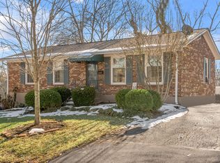1128 Greentree Ct, Lexington, KY