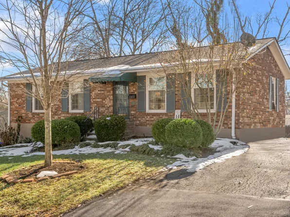 1128 Greentree Ct, Lexington, KY 40517