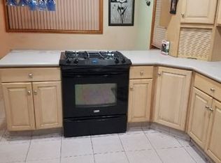 25 Auburn St, Saugus, MA 01906