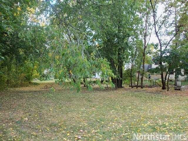 2nd image of 2512 Zenith Ave N