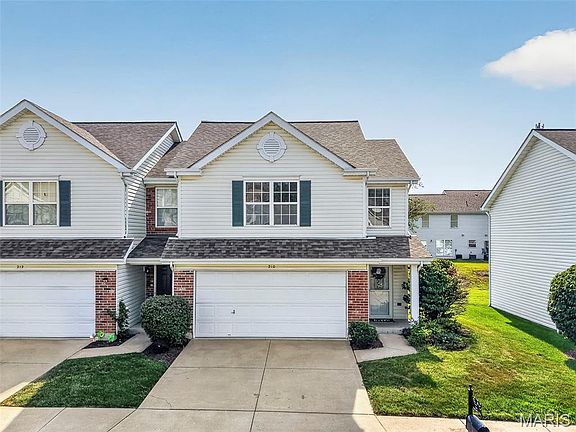 3rd image of 210 Homeshire Cir #55