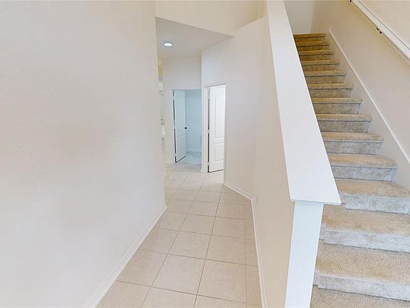 2nd image of 8331 Bayliss Ct