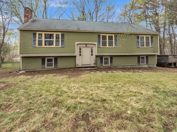 47 Peltier St, Marlborough, MA 01752