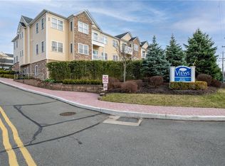 1105 Views Way, Pomona, NY 10970