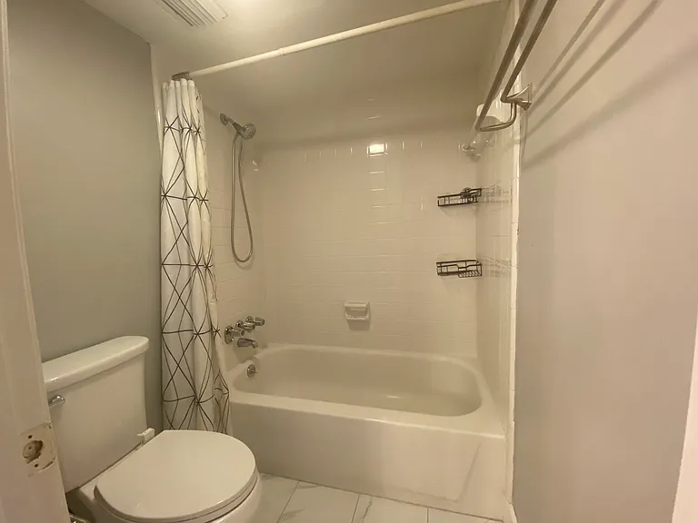 45 La Rue Pl NW — Photo 7