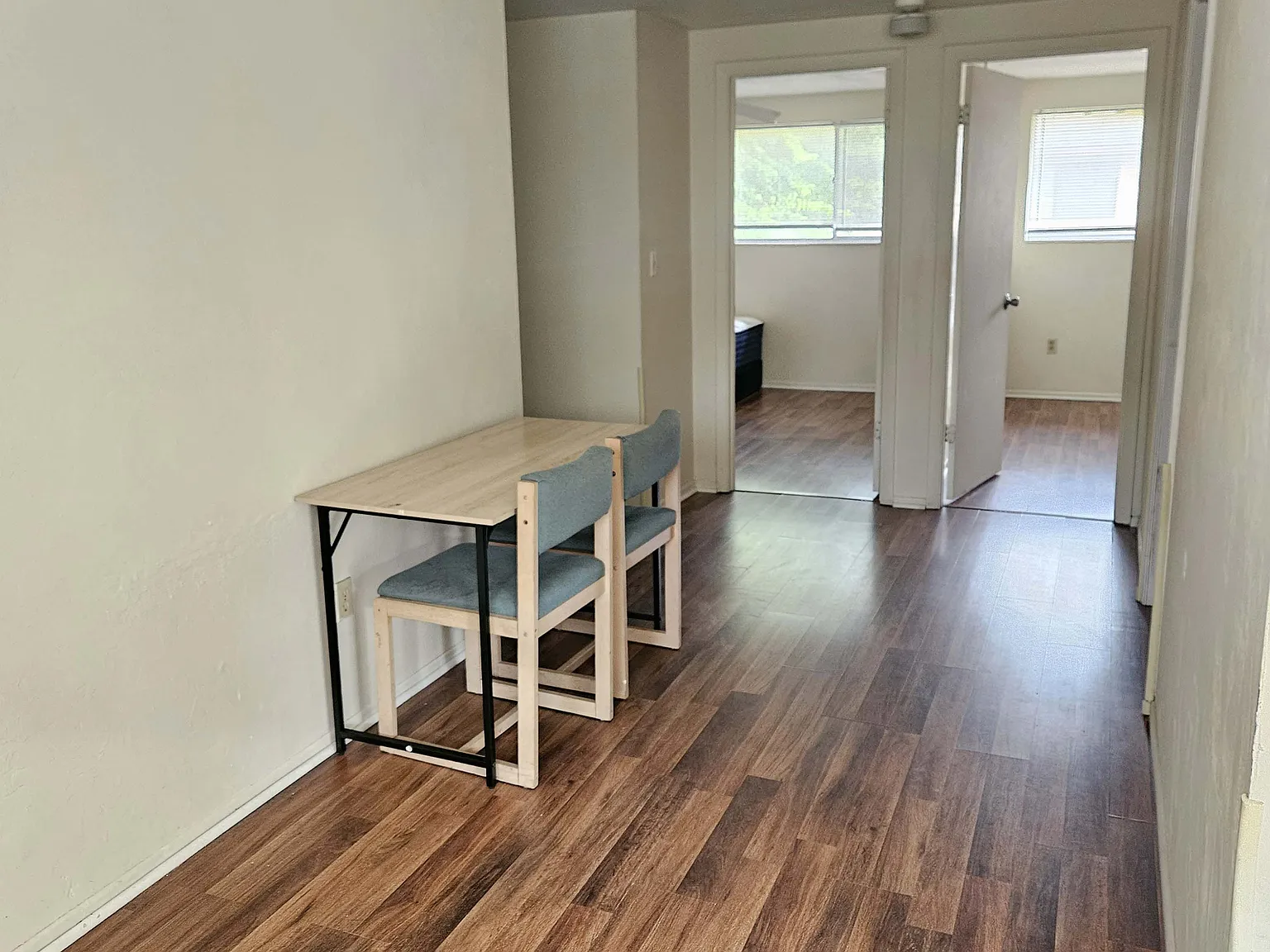 2 bed, 800 sqft, $930 — Photo 4