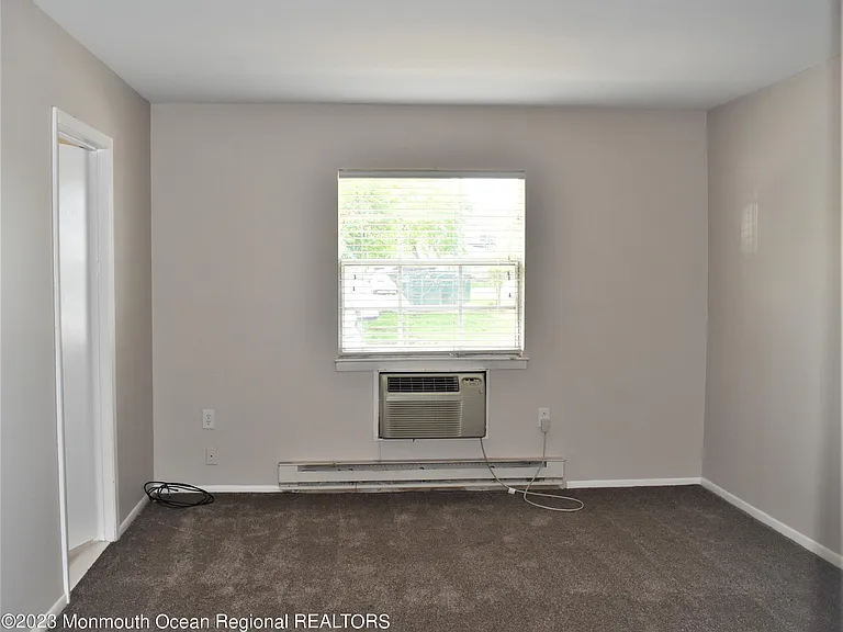 53 White St #B — Photo 8