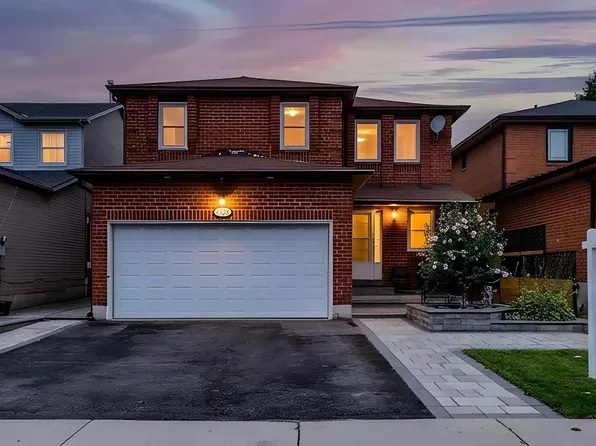 626 Strouds Ln, Pickering, ON L1V 4T3