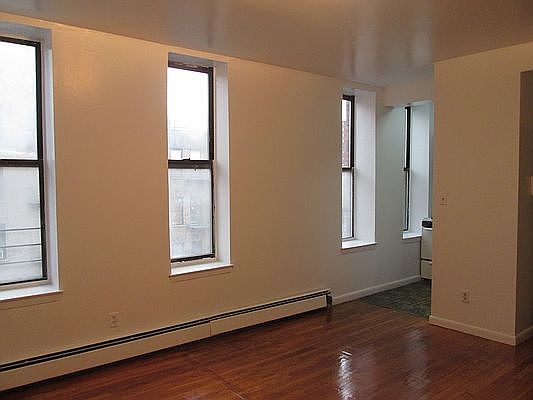 1st image of 1625 Lexington Ave APT 4C