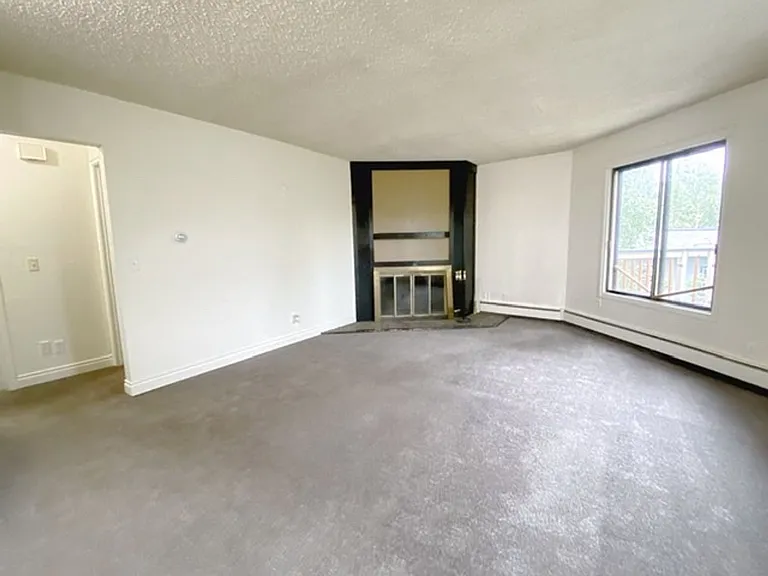 3325 Boniface Pkwy — Photo 32
