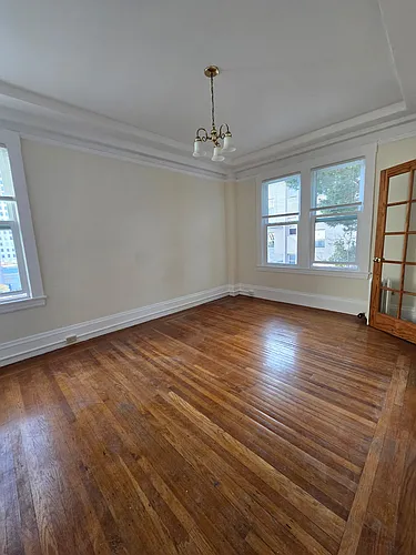 Stow Apartments Photo 1