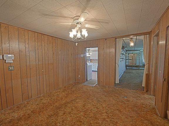 4th image of 312 N West St