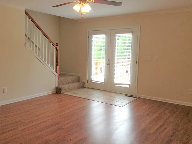 Whitehall Terrace Townhomes — Photo 16