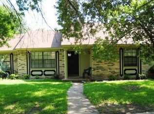5717 Baker Dr, The Colony, TX 75056