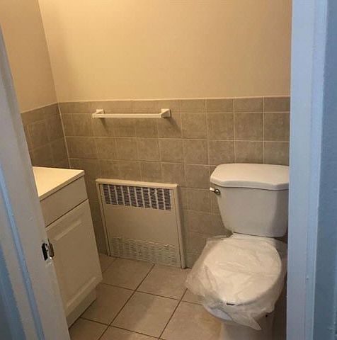 2nd image of 1800 E 92nd St
