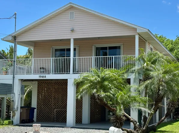 19464 Seminole St, Sugarloaf Key, FL 33042