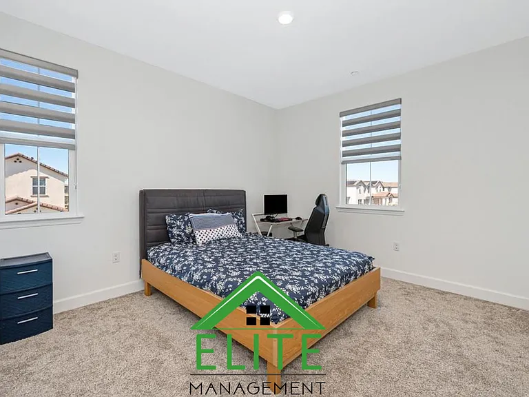 6024 Meru Way — Photo 11
