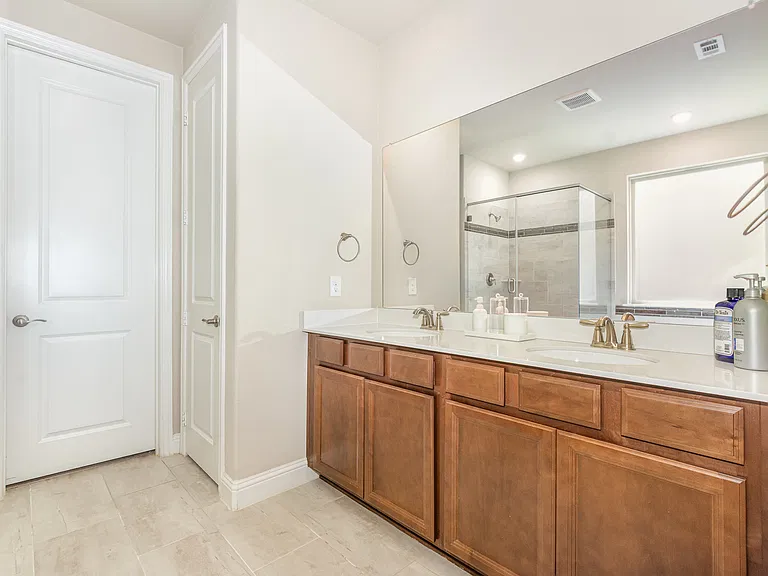 7709 Rota Dr — Photo 11