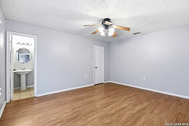 9439 Charter Point — Photo 8