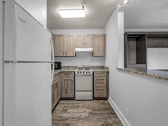 5th image of 1450 Mill St #29baf3fc2