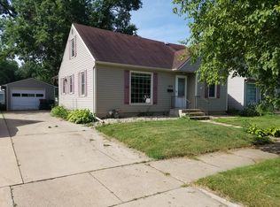 1210 8th St SE, Rochester, MN 55904